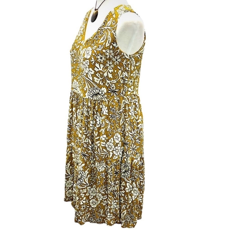 Rachel Ashwell Floral Leaves Dress - Picture 3 of 4